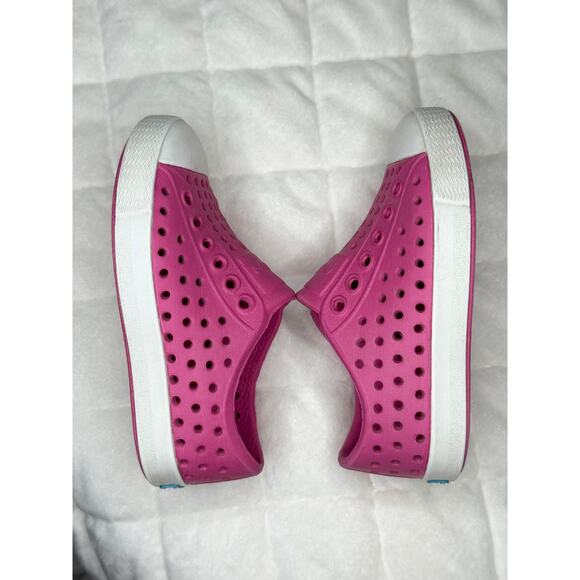Native Jefferson Slip-Ons C5 - Hollywood Pink (Hot Pink) - Picture 2 of 10